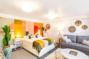 Modern Apartement Grand Paris, TV Salon, Sharing Garden, Villa des Ammonites